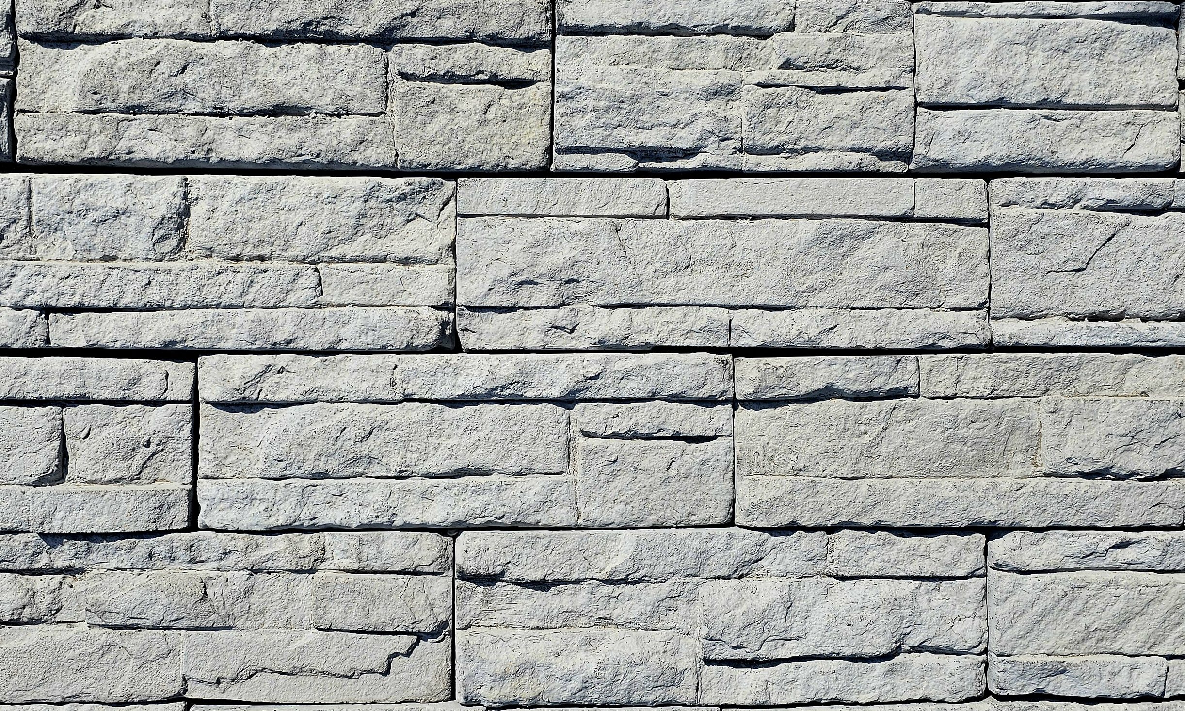 Smoky-Gray-Panel-Ledgestone-608